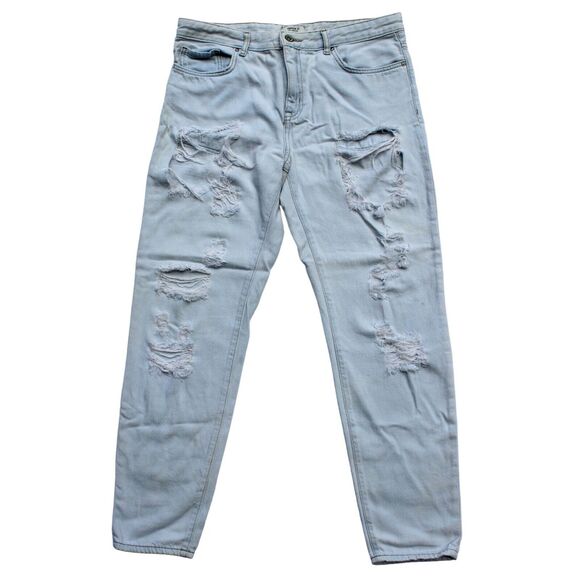 FOREVER 21 Denim - Forever 21 Light Wash Distressed Jeans Size 29